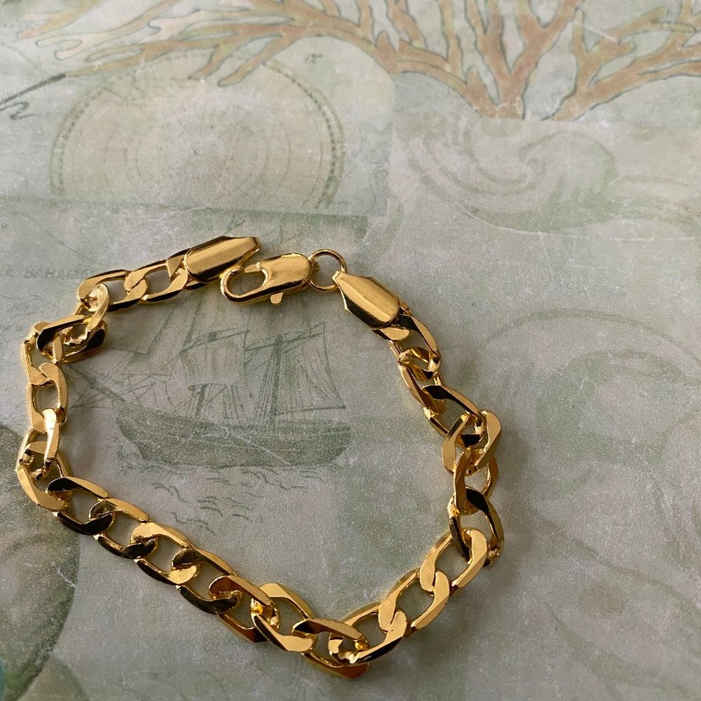 GOLD FIGARO BRACELET